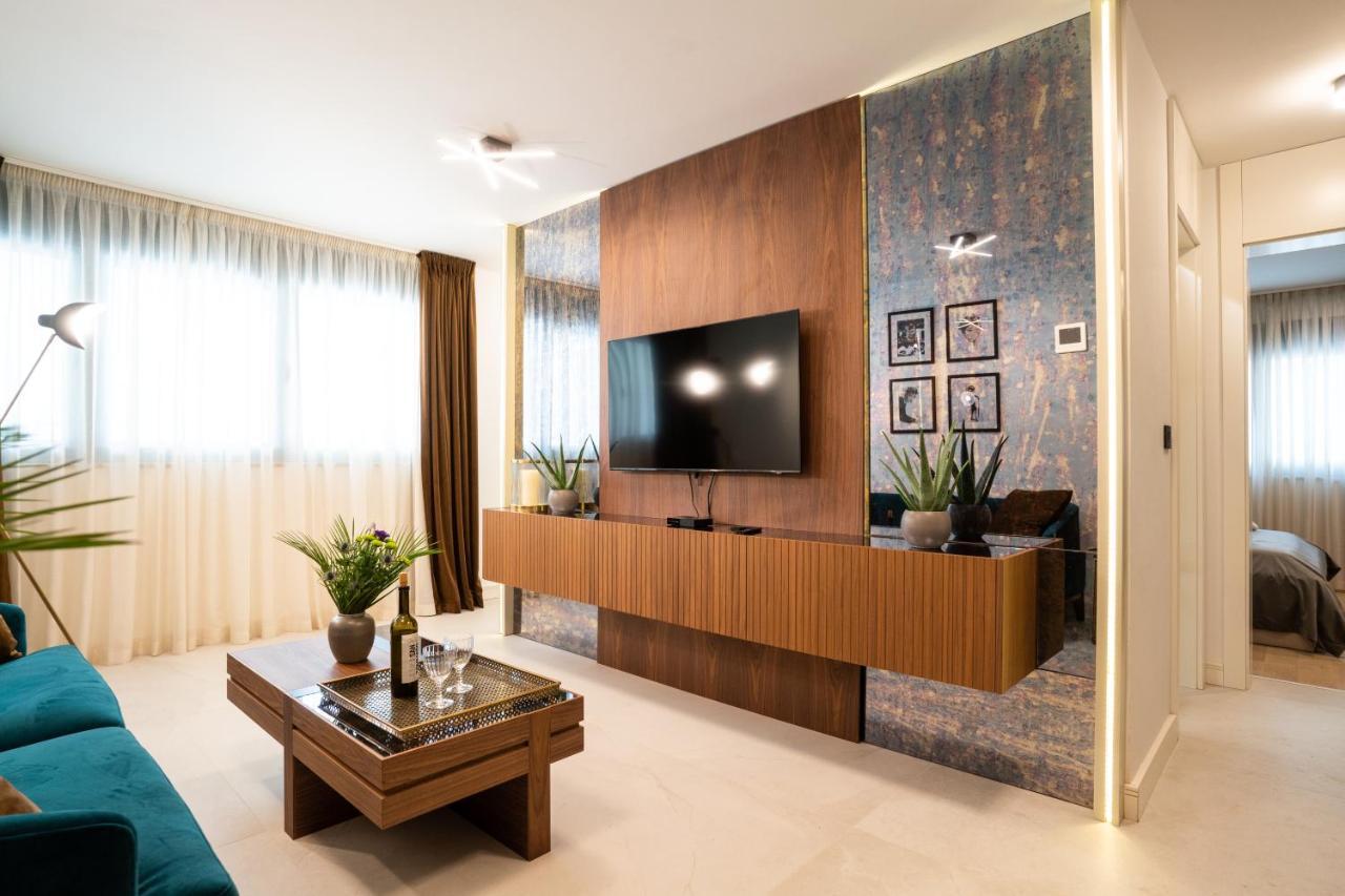 로비니 Ez Luxury Living 아파트 외부 사진