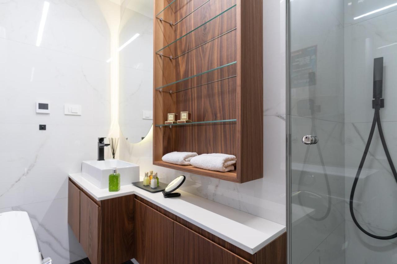 로비니 Ez Luxury Living 아파트 외부 사진